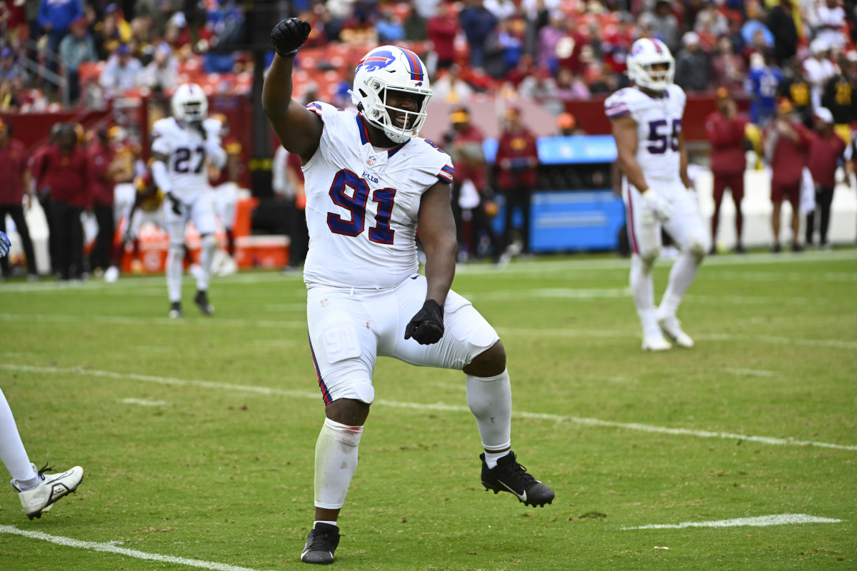 Oliver celebrates a big play against the Washington Commanders on Sept. 24.